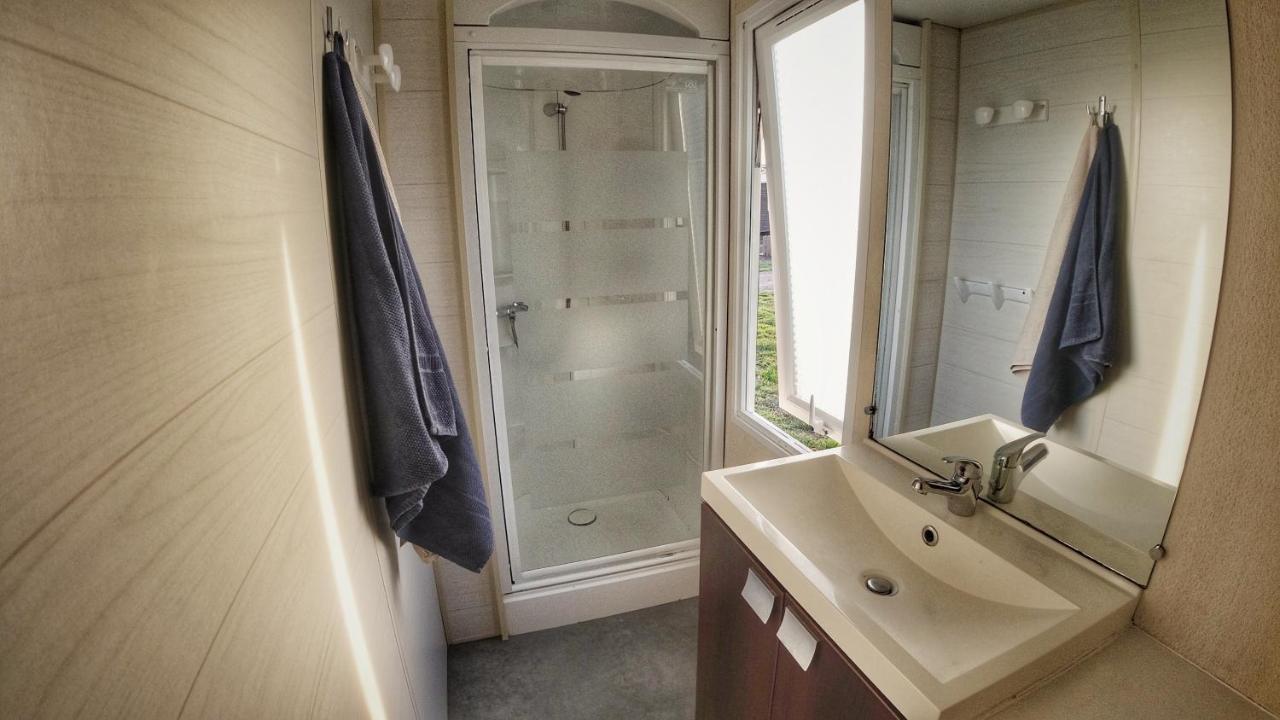 Triocamp Praha Hotel Екстериор снимка