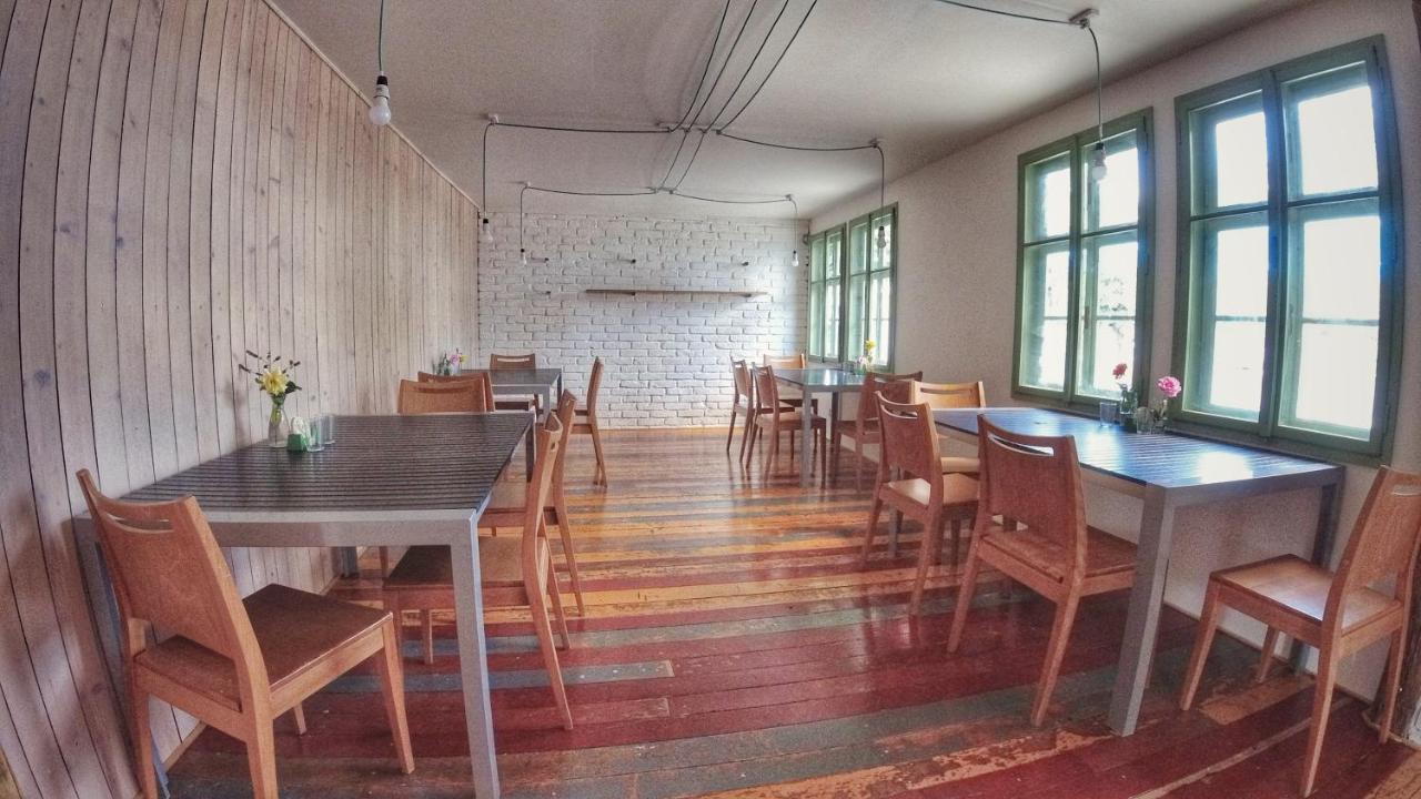 Triocamp Praha Hotel Екстериор снимка