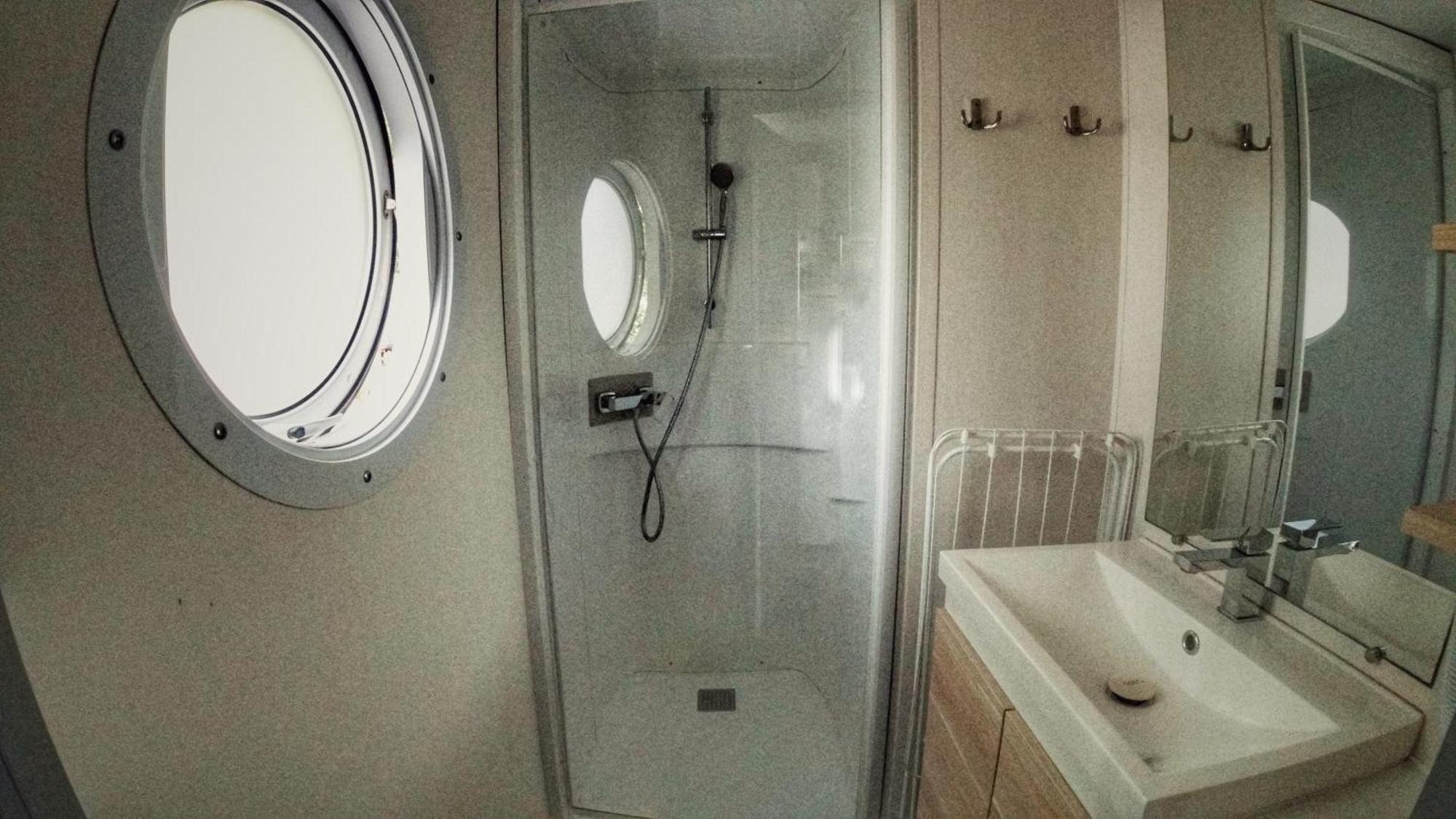Triocamp Praha Hotel Екстериор снимка