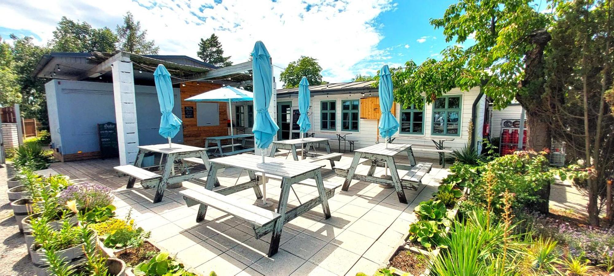 Triocamp Praha Hotel Екстериор снимка